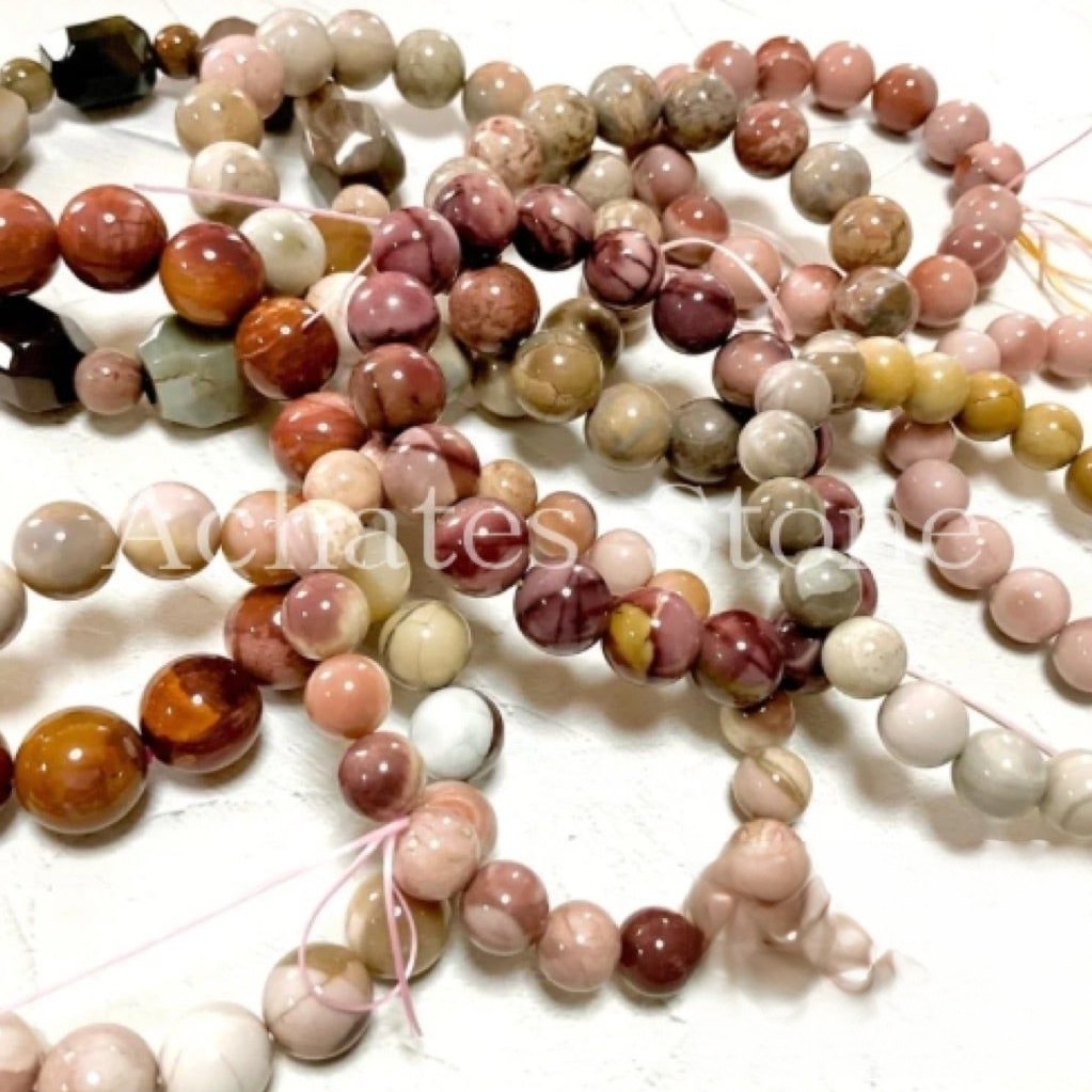 アカーテストーン